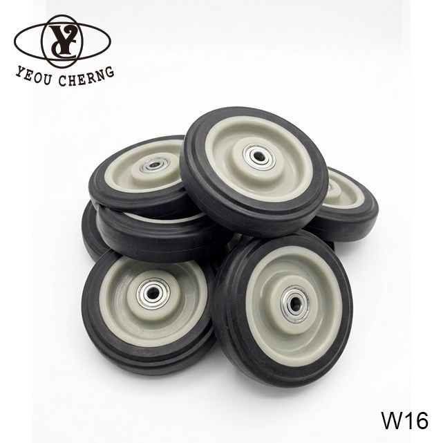 W16 輪子